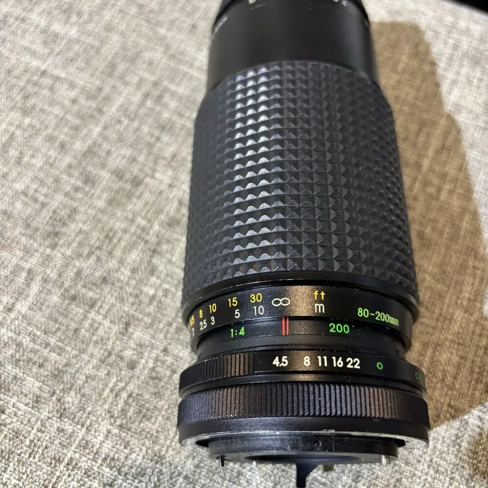 QTII MC Auto Zoom Lens f=80-200mm, 1:4.5 55, Used